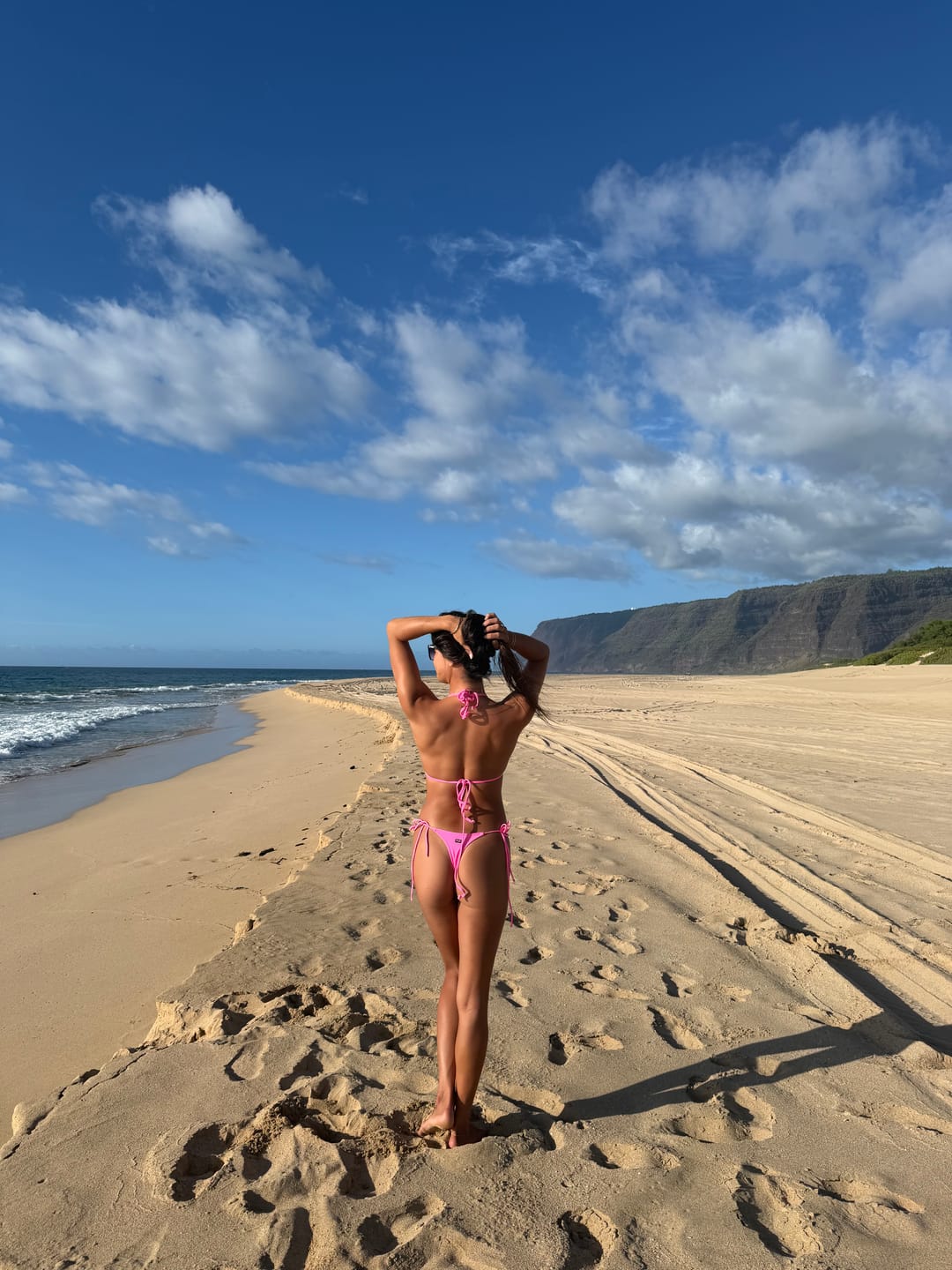 Customer photo review of 008 Micro Bikini Top - Electric Pink