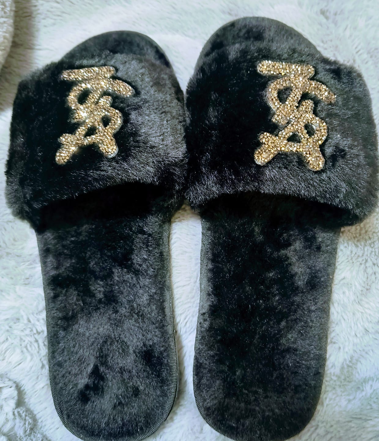 Customer photo review of Yessi Sandals