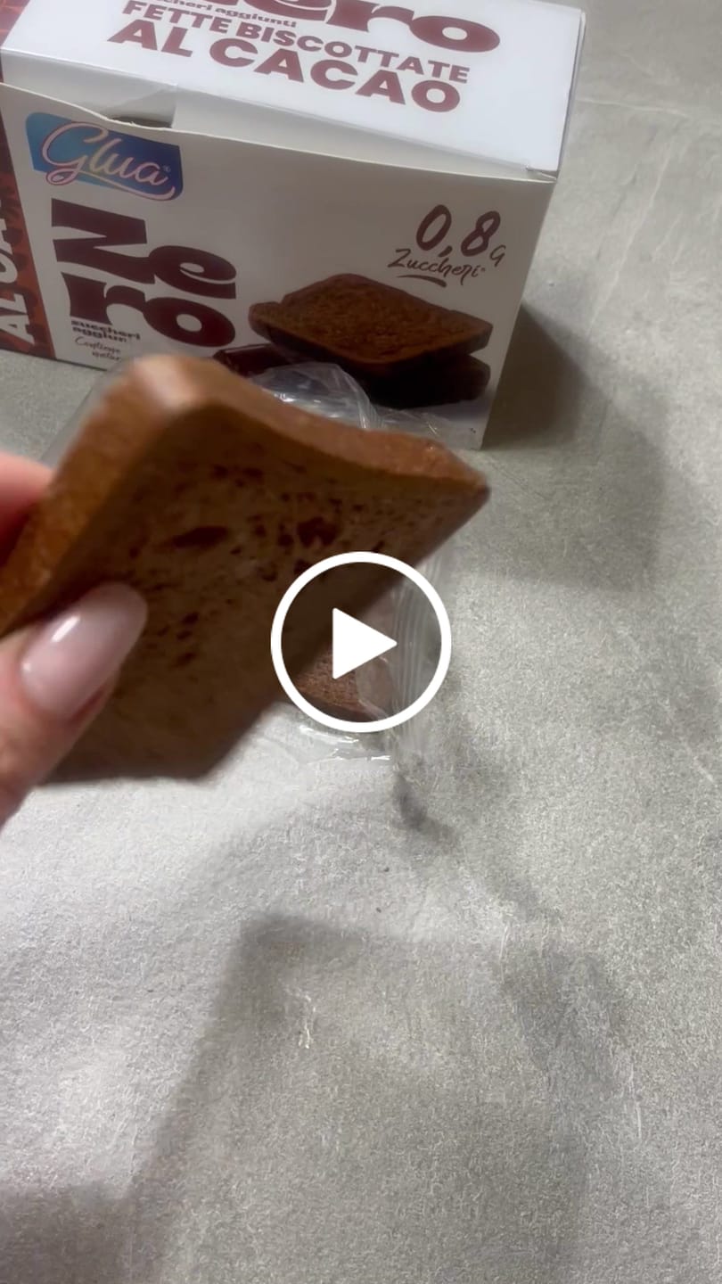 Customer video review of Fette biscottate Choco Proteiche