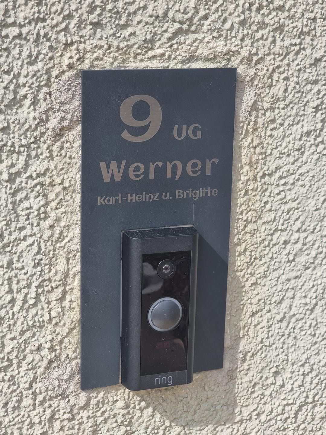 Customer photo review of V2A Edelstahl Türschild Ring Doorbell Wired - Lasergravur & UV-Druck - Weiß/Anthrazit/Gebürstet