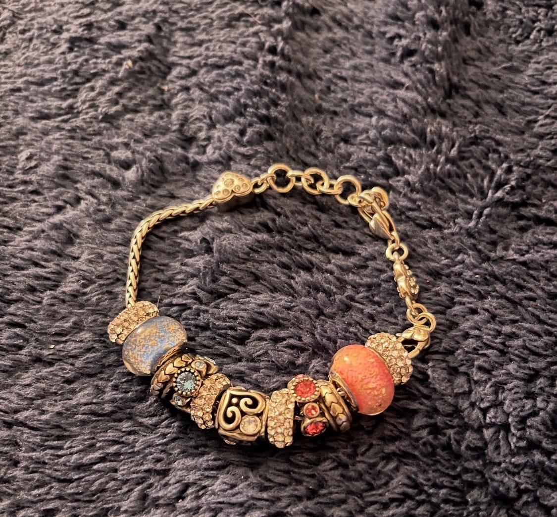 Customer photo review of Solid Color Bead with Cremains