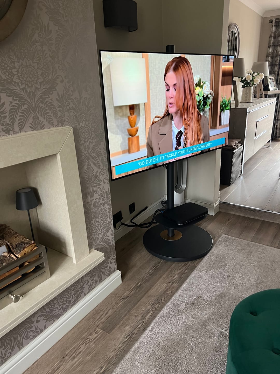 Customer photo review of Master Floor TV Stand Plate Shelf