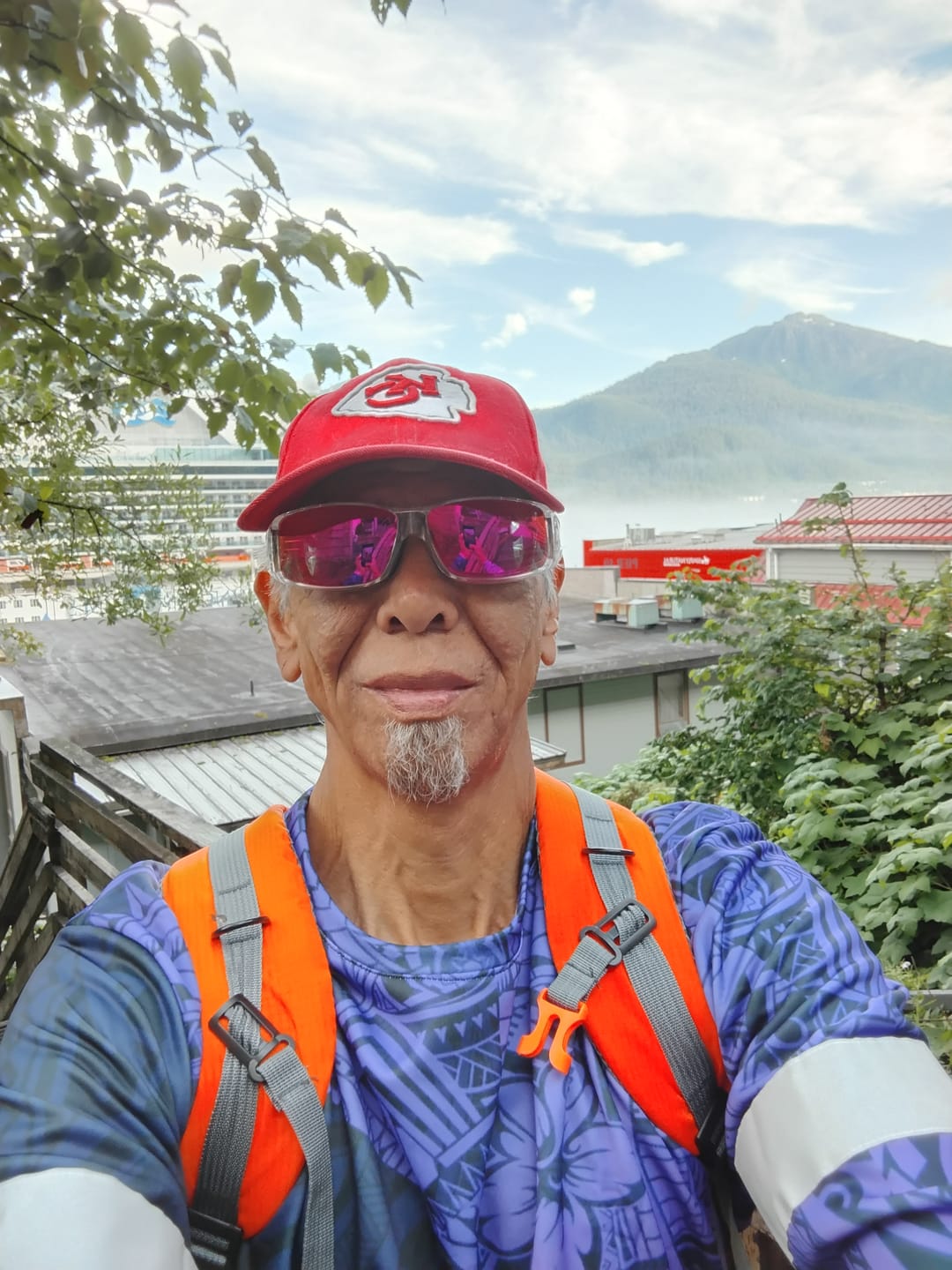 Customer photo review of OverShade™ Polarized Fit-Over Sunglasses