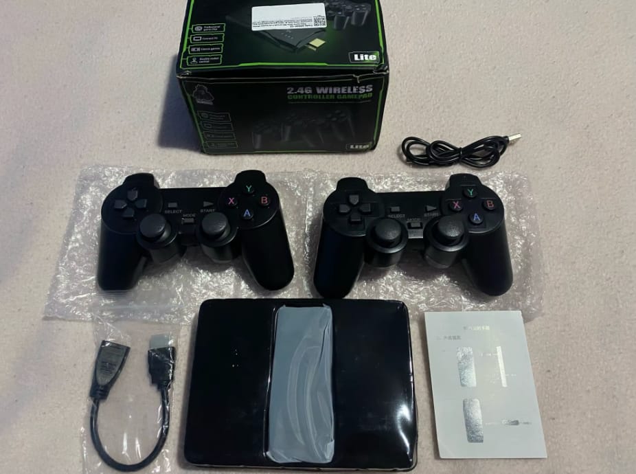 Customer photo review of Consola Retro con 20.000 Juegos Clásicos