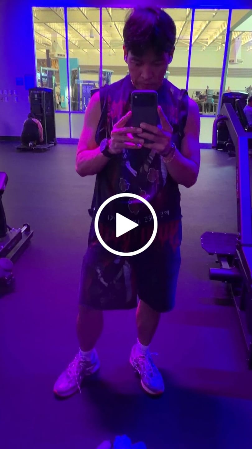 Customer video review of 1002 - Naruto Sweat Shorts