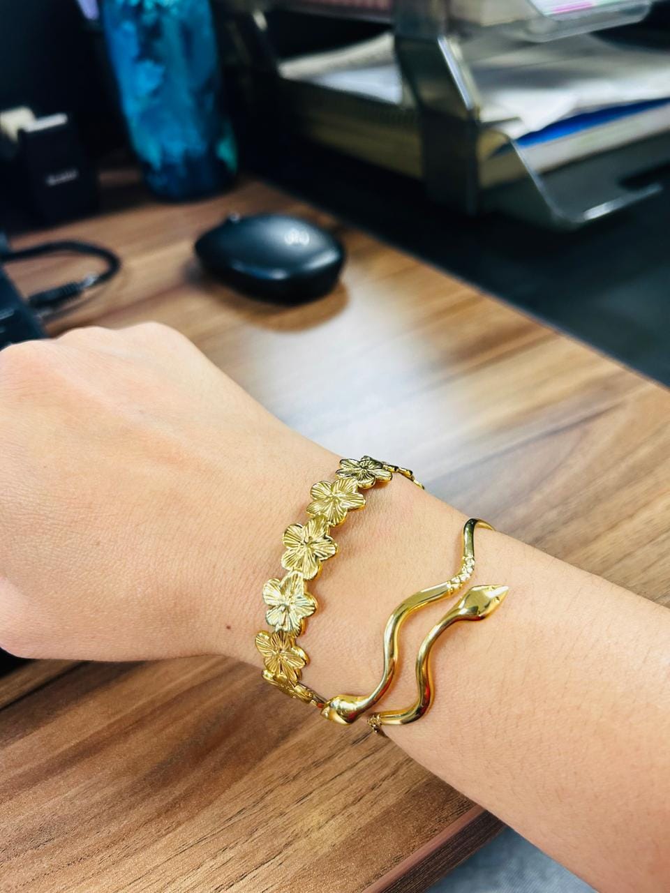 Customer photo review of Pulsera Aspid
