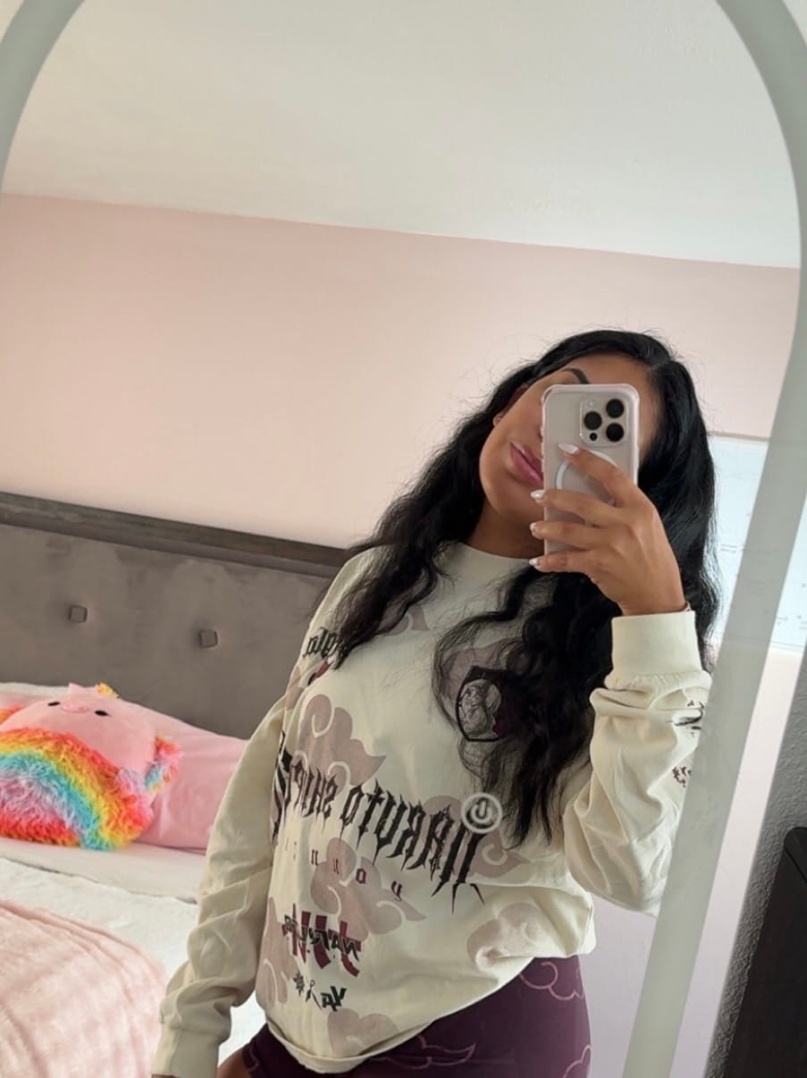 Customer photo review of 8073 - Naruto Longsleeves