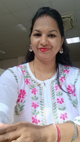 Customer photo review of Gul-e-Jahaan White & Hot Pink Rayon Kurta