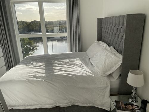 Customer photo review of Lola Classic Winged Divan Drawer Storage Bed