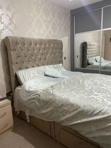 Customer photo review of Oliver Sleigh Scroll Storage Drawer Divan Bed