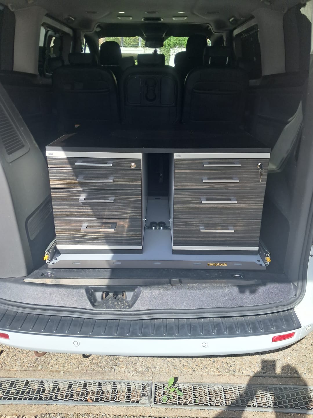 Customer photo review of Heckauszug für Ford Tourneo Custom erste Generation L1 und L2 (Baujahr 2012 - 2023)