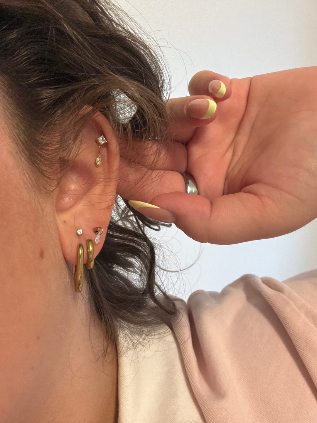 Customer photo review of Shiny Chain Piercing | Titan