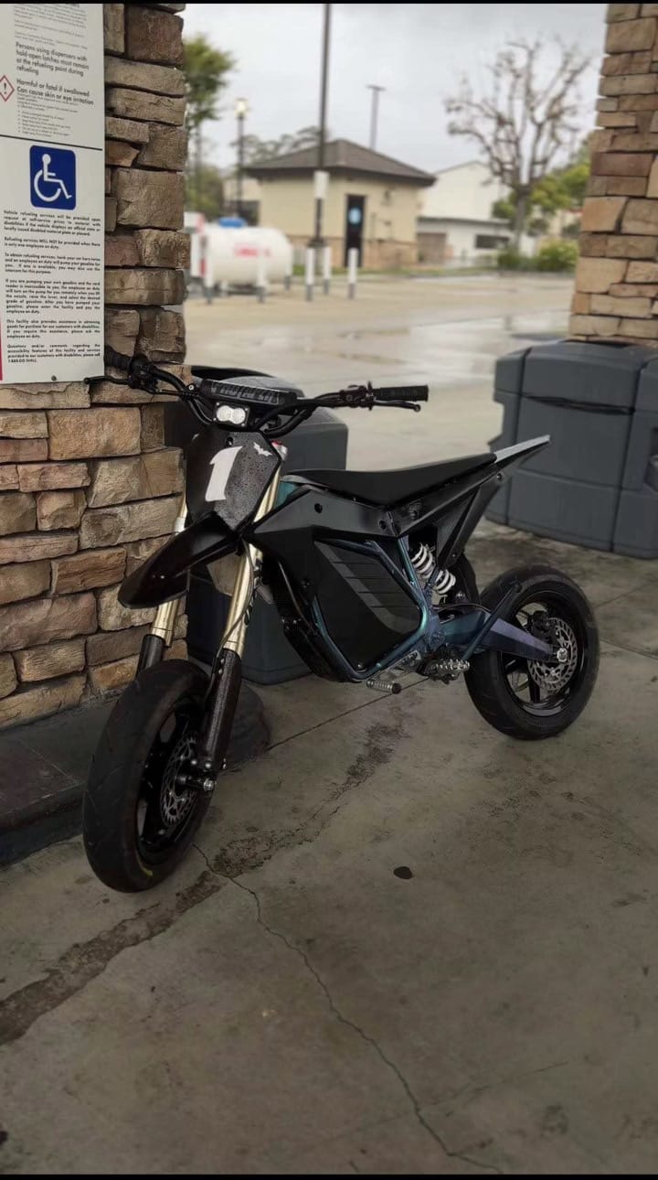 Customer photo review of 12” SUPERMOTO WHEEL SET KIT TUTTIO/YOZMA