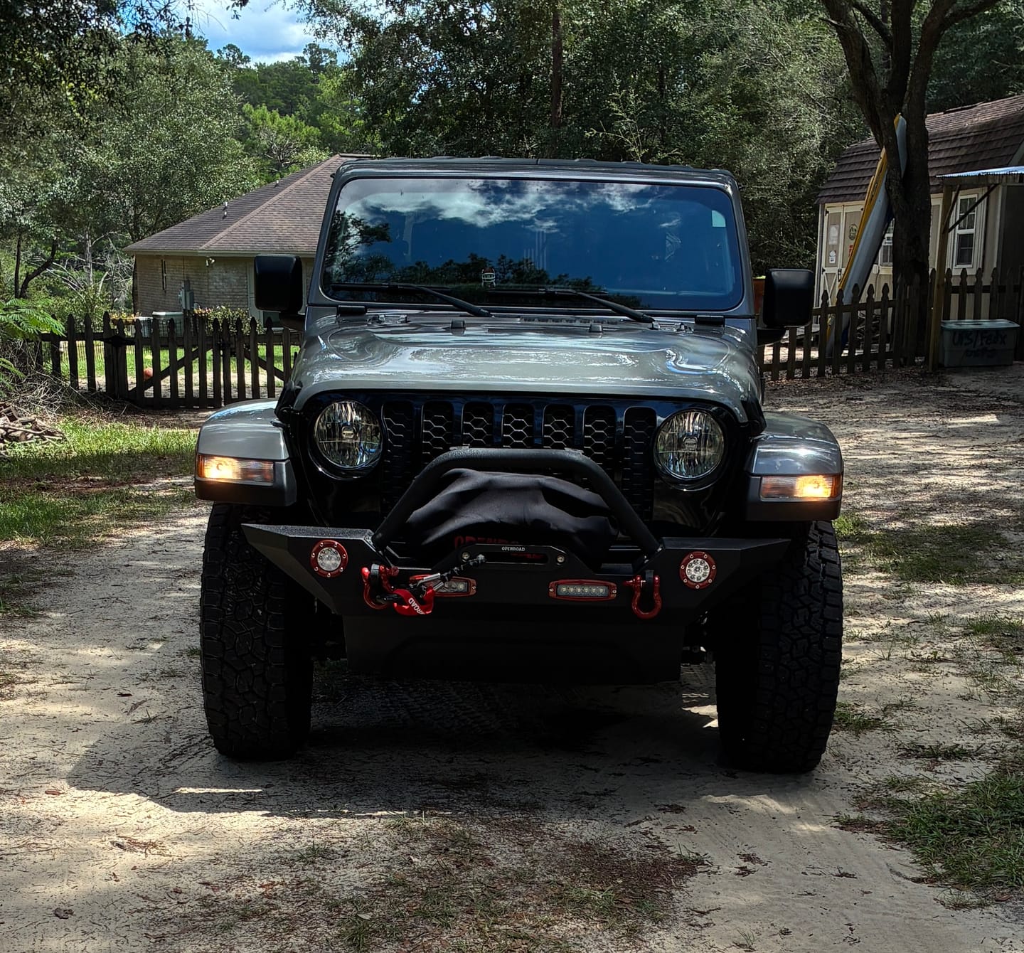 Customer photo review of OPENROAD 12,000lbs Electric Winch with Synthetic Rope-Panther Series 3S
