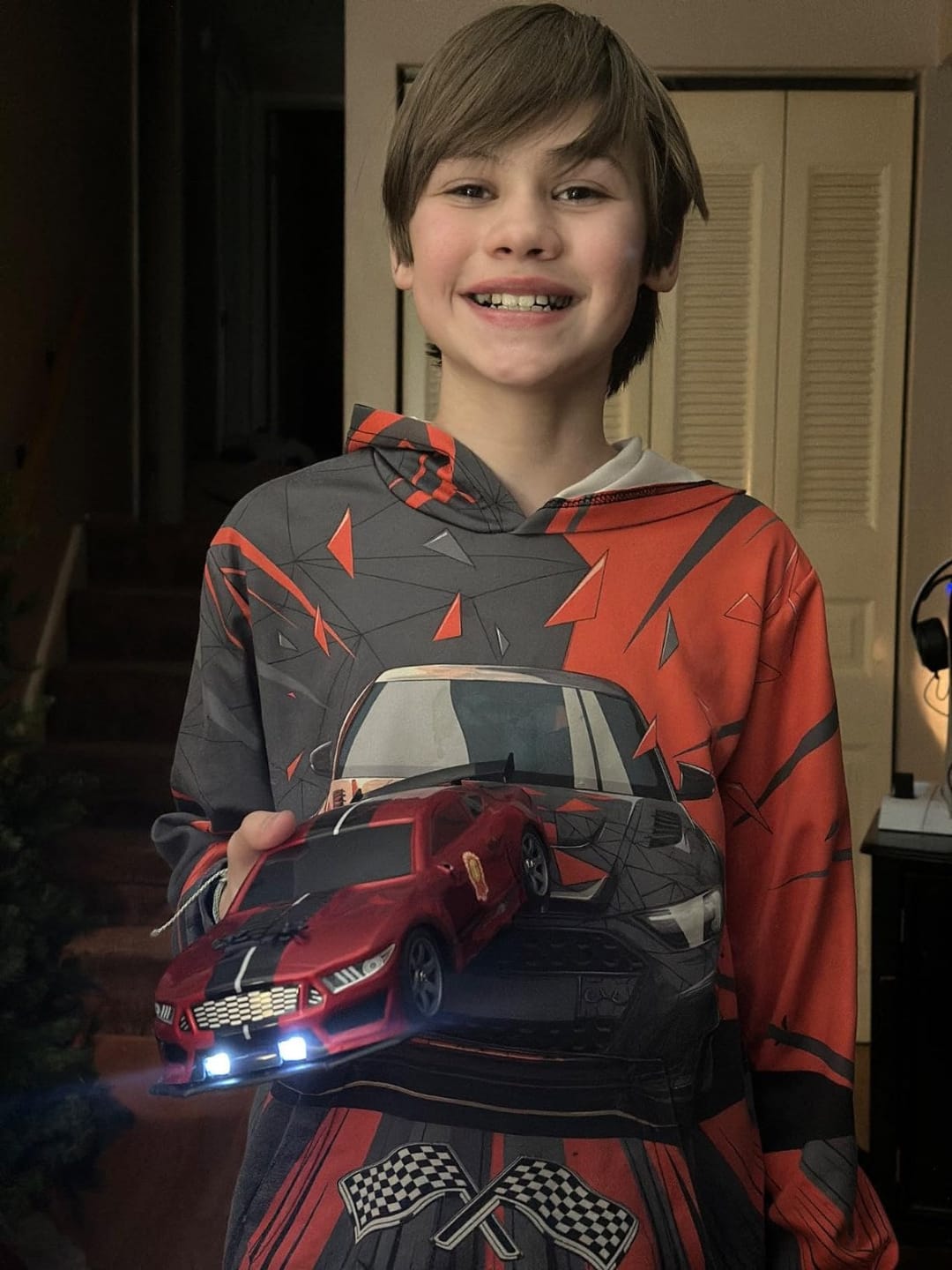 Customer photo review of RC Drift Auto mit Auspuff Ferngesteuertes Auto | 1:16 Maßstab Raucheffekt Wiederaufladbar Kinder