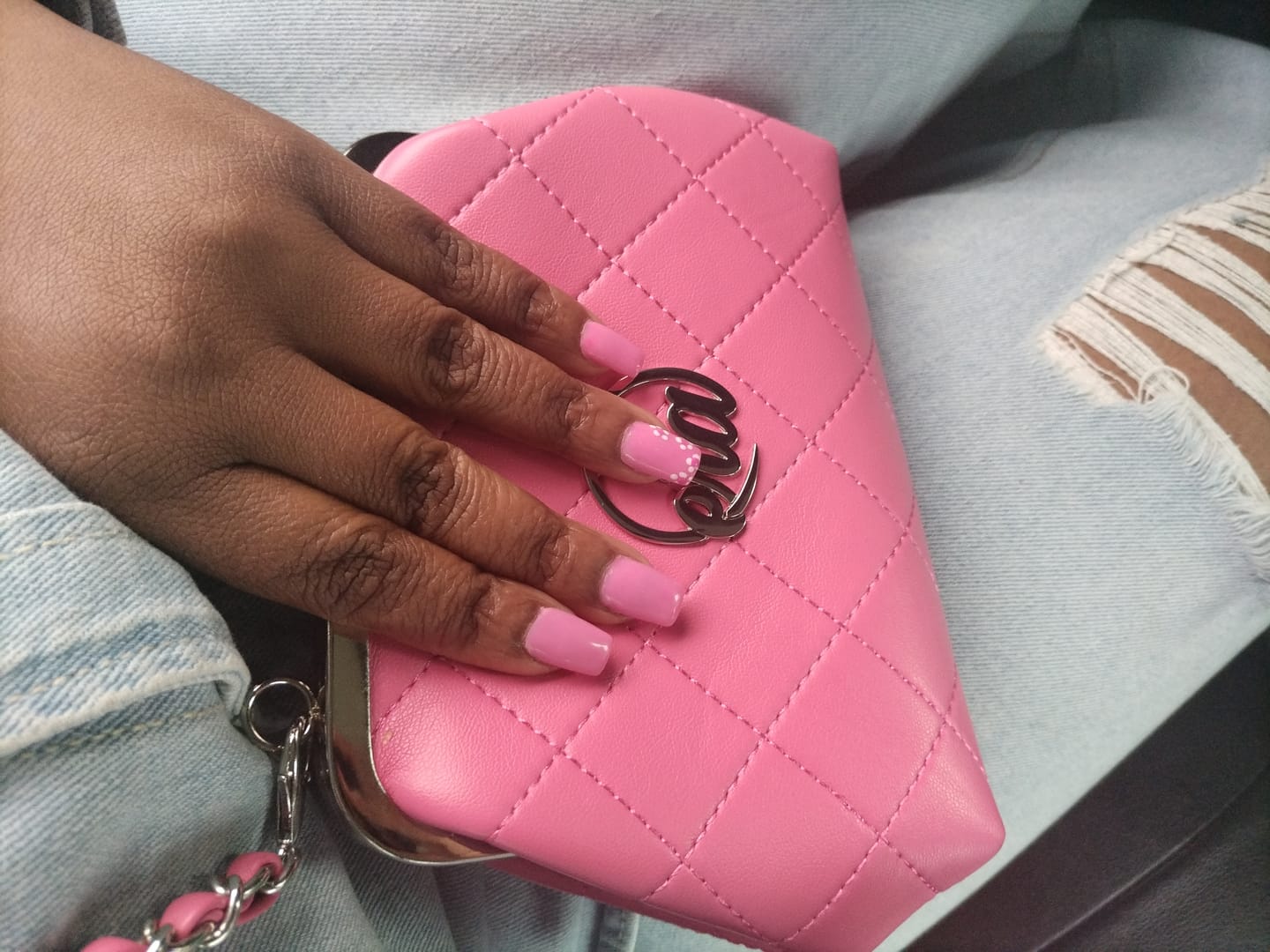 Customer photo review of ERA Mini Kisslock Chain Bag – Pink