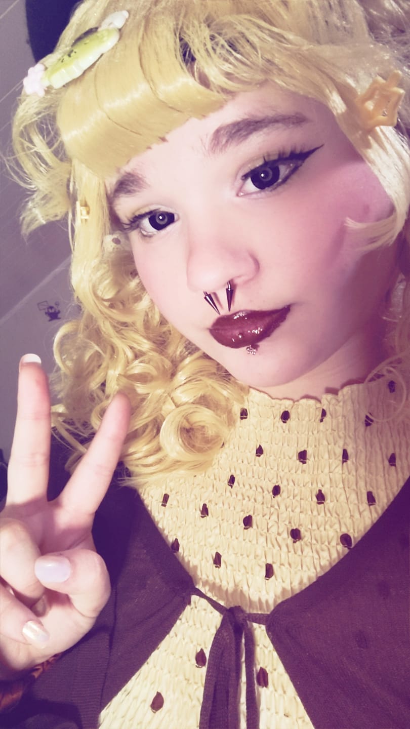 Customer photo review of Halloween black block Prescription Colored Contact Lenses