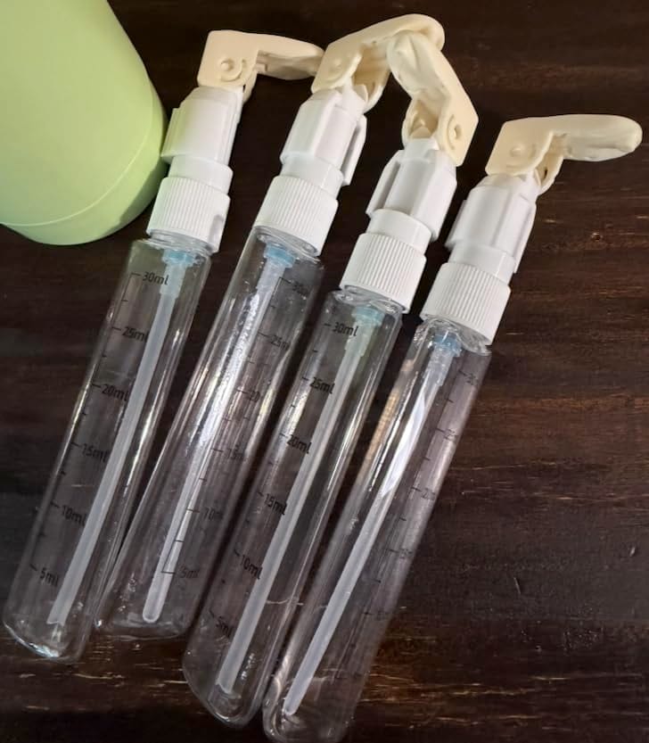 Customer photo review of VIRELO™ 4-in-1 Travel Bottle