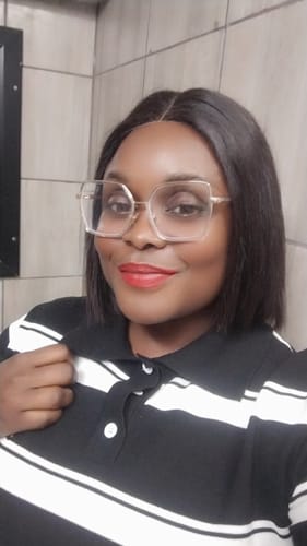 Customer photo review of Budget Vietnamese Super Double Drawn Bone Straight 2x6 Closure 10" Natural Black Wig