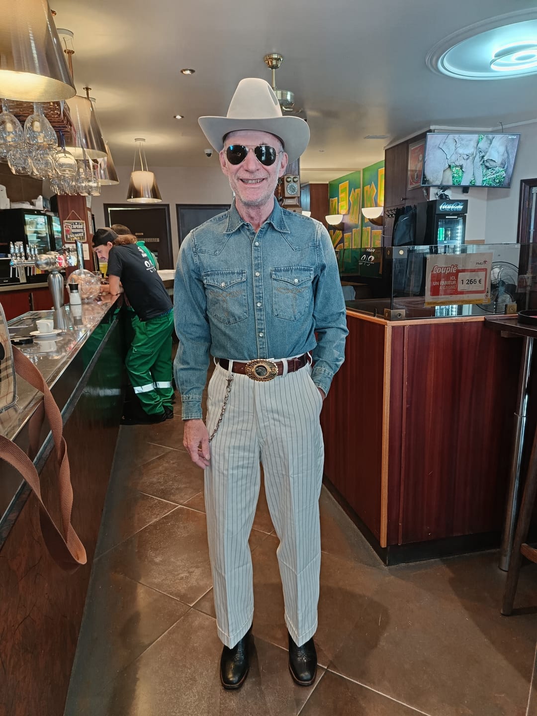 Customer photo review of 1950s Slub Denim Western Shirt