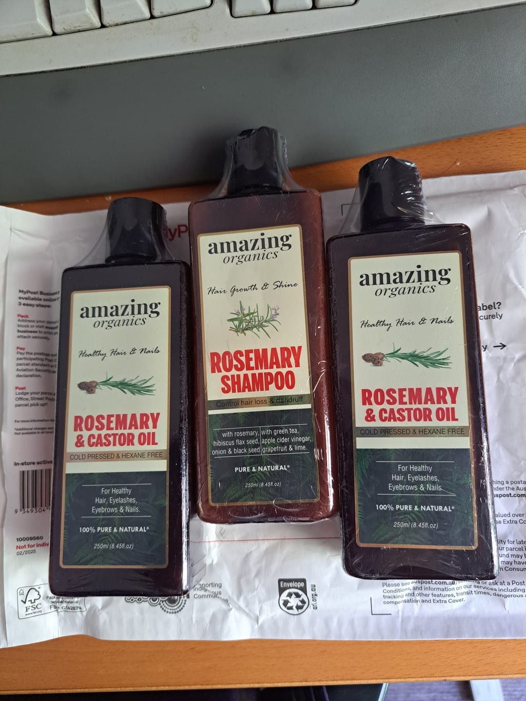 Customer photo review of Rosemary & Castor Hair Oil