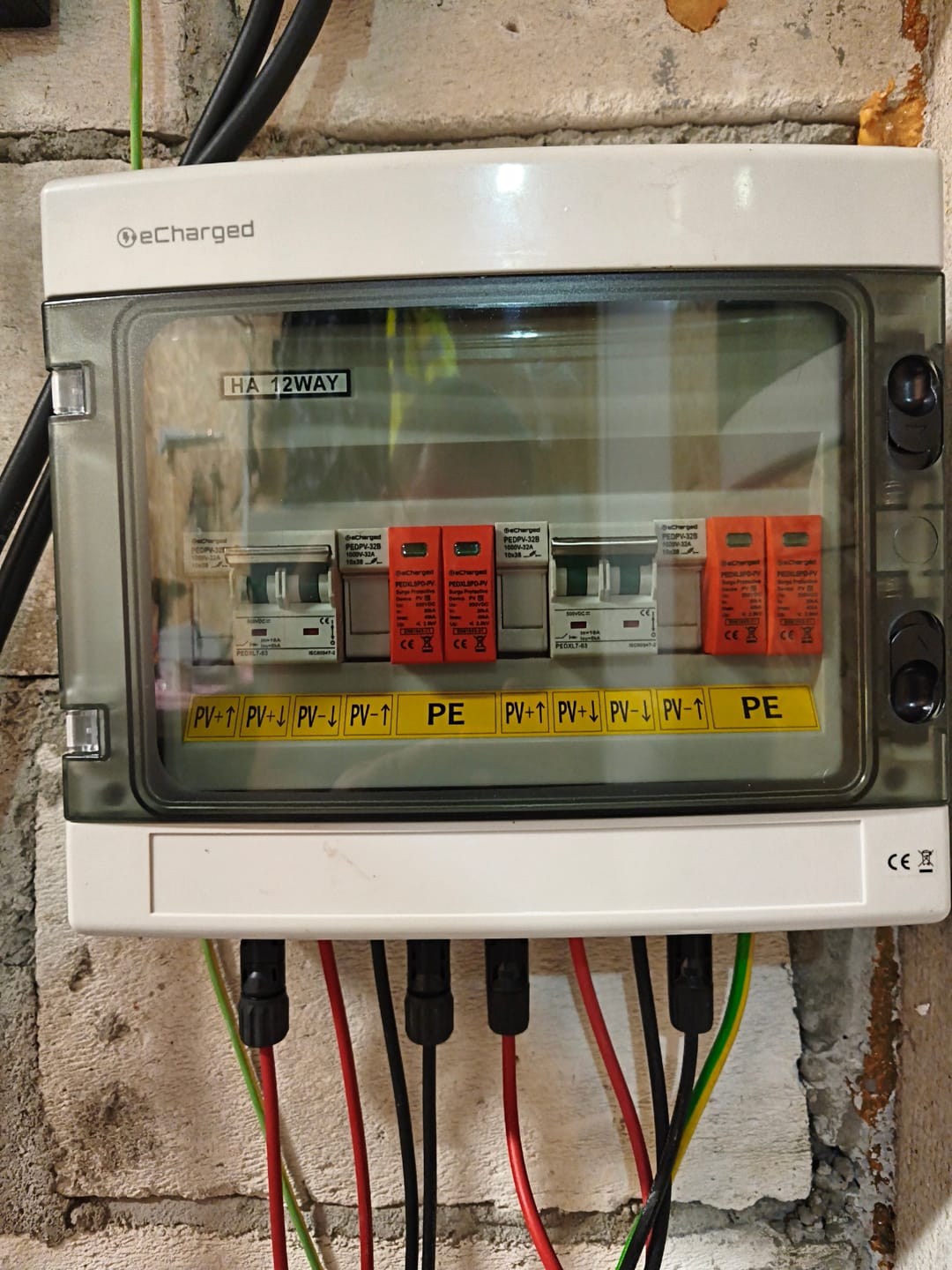 Customer photo review of Tablou sigurante pentru kiturile fotovoltaice 15A 500V cu doua stringuri