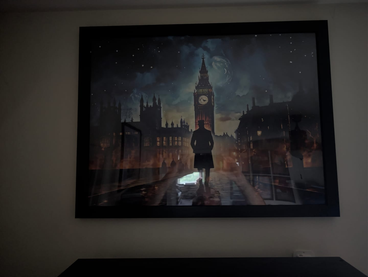 Customer photo review of Sherlock Holmes on a Misty Street in London