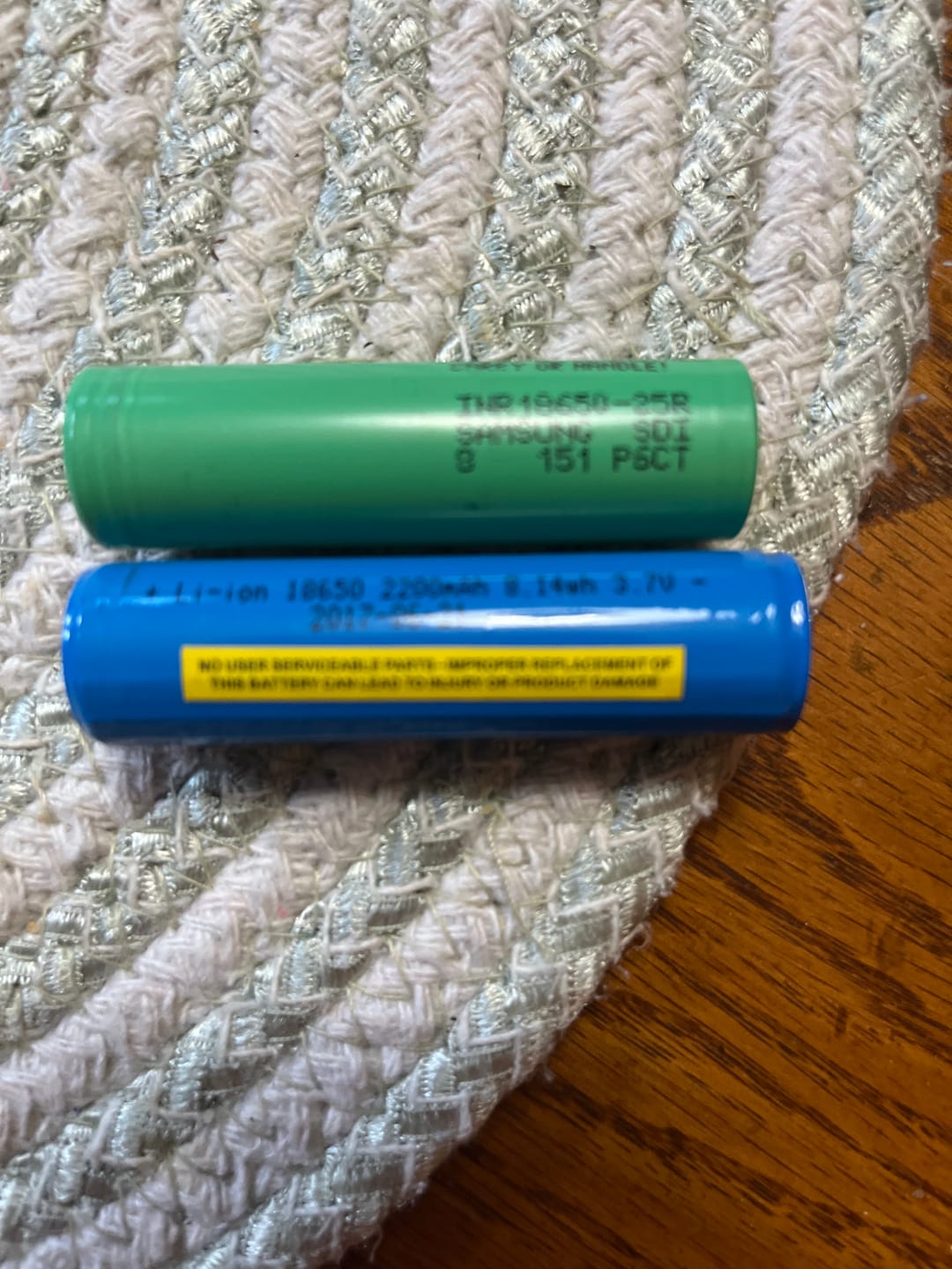 Customer photo review of Samsung 25R 18650 2500mAh 20A Battery