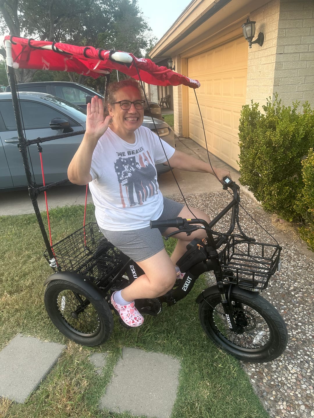 Customer photo review of Eskute® T300 Folding Electric Trike