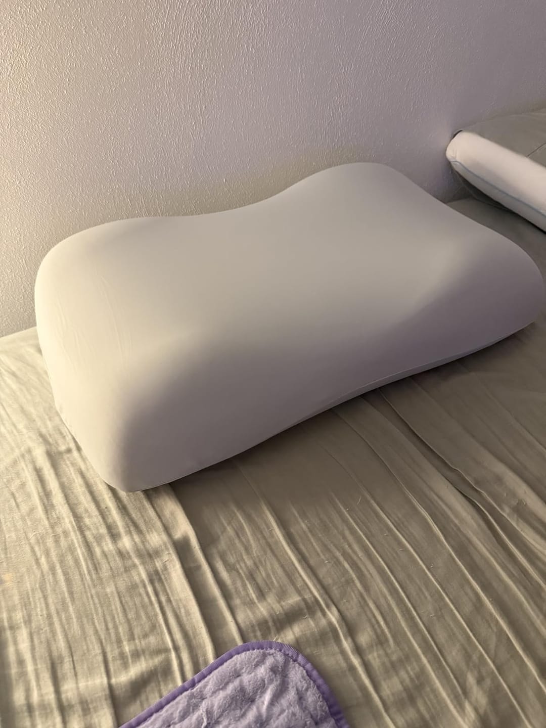 Customer photo review of Ergonomisches Nackenstützkissen ErgoCurve