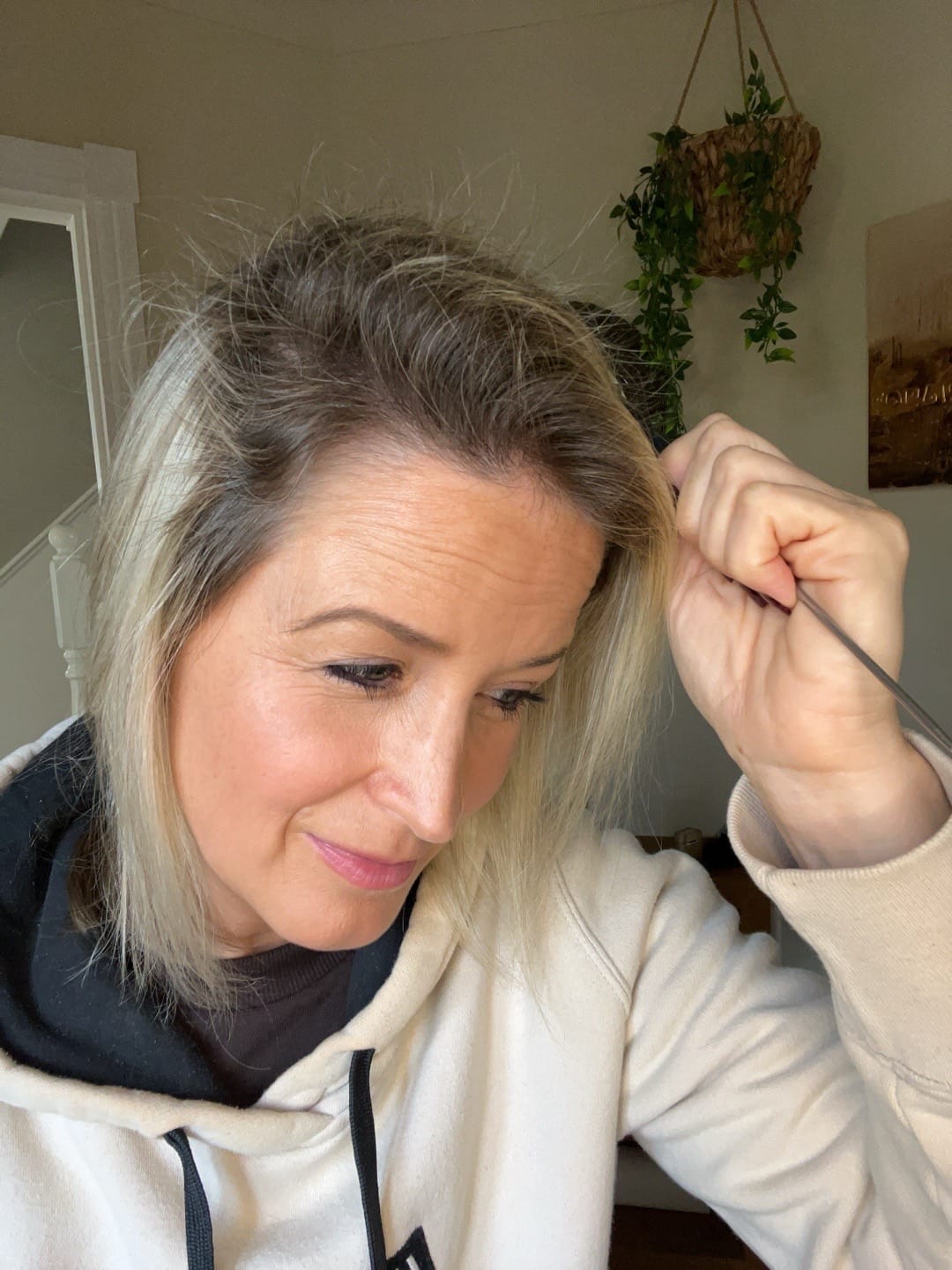 Customer photo review of LIVDOR Laser Hair Growth Cap for Thicker, Fuller Hair