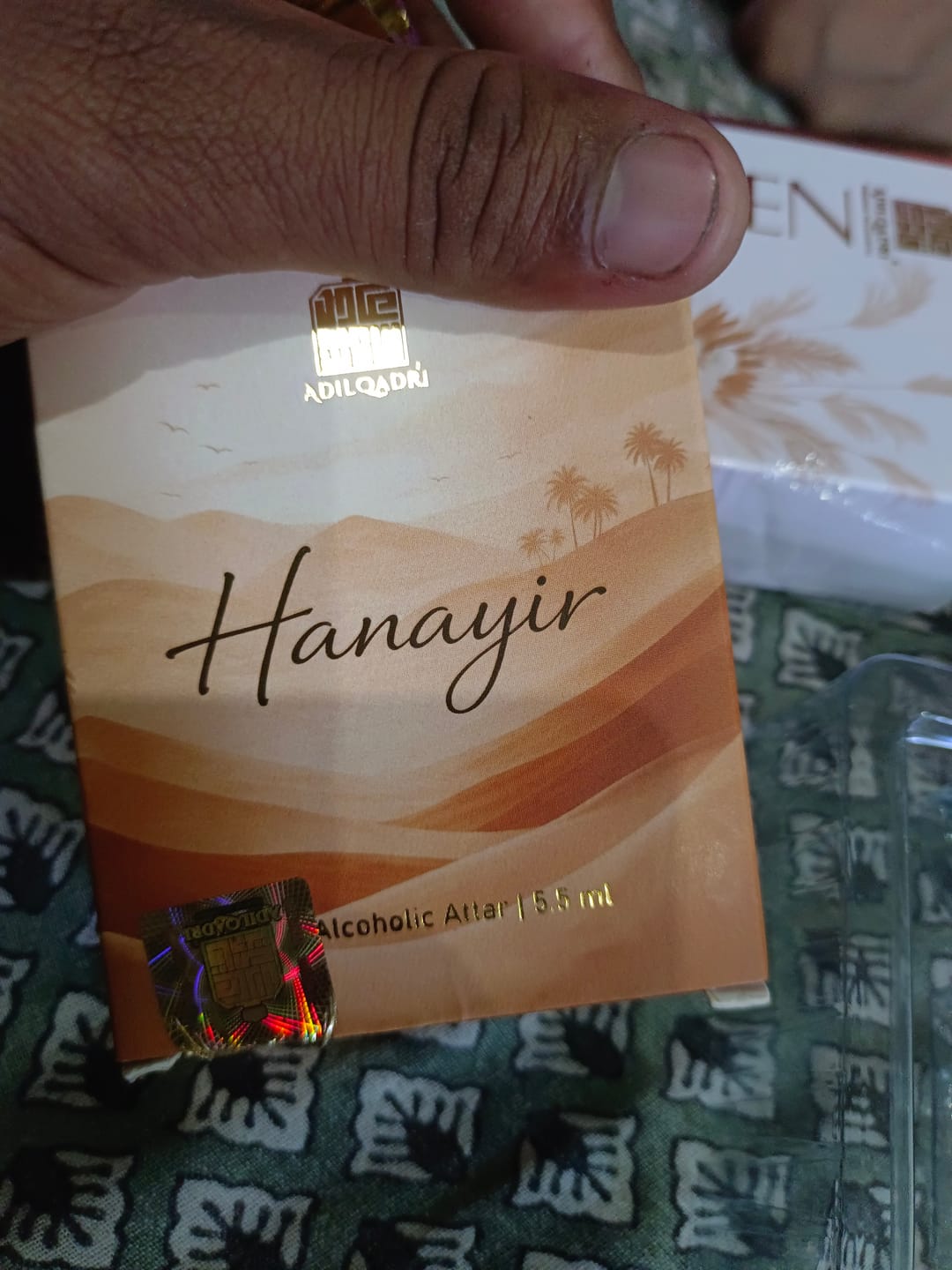 Customer photo review of Hanayir Luxury Attar Perfume 5.5 ML