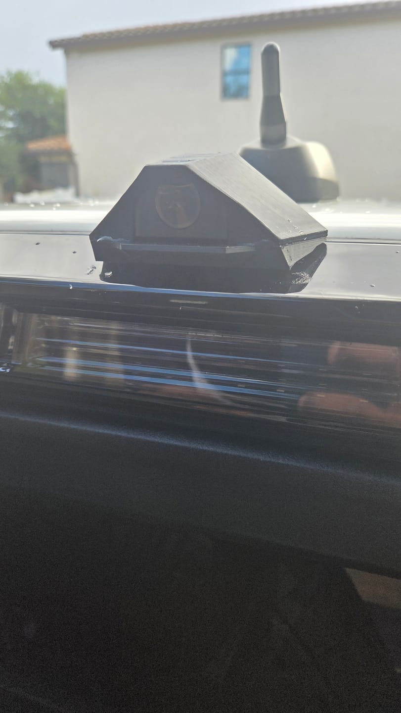Customer photo review of Wolfbox Exclusive Rear Camera with Advanced Sensor Technology for G900Pro & G900TriPro