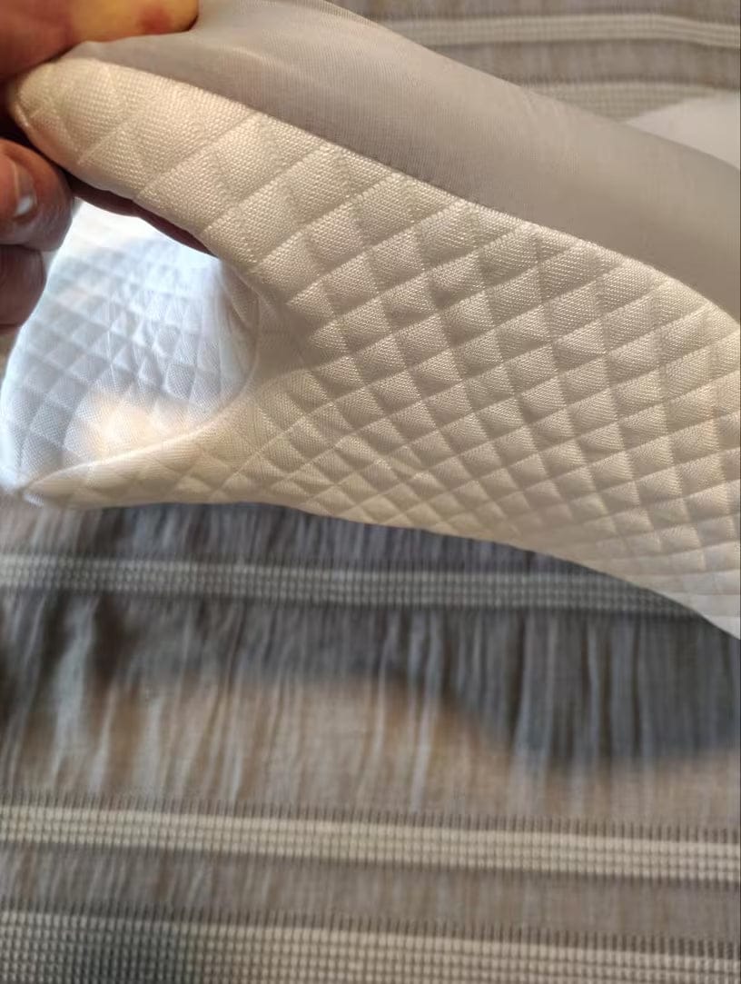 Customer photo review of Zavesleep - Contour Relief Pillow