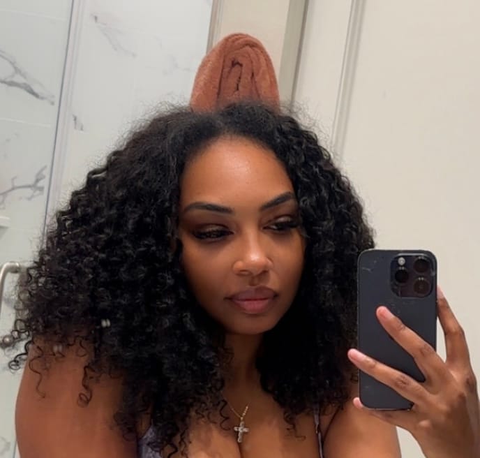 Customer photo review of Spanish Curl Human Crochet Hair