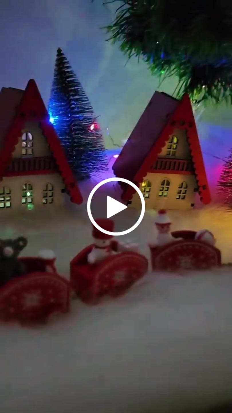 Customer video review of Decoração de Natal Casinhas Decorativas 3 Peças
