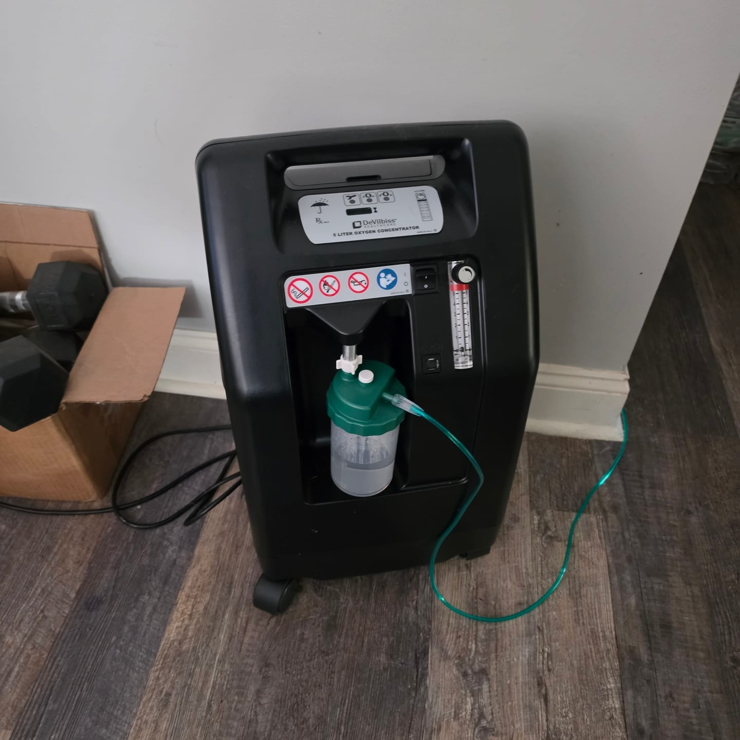 Customer photo review of DeVilbiss Healthcare Compact Oxygen Concentrator, 5-Liter - Refurbished