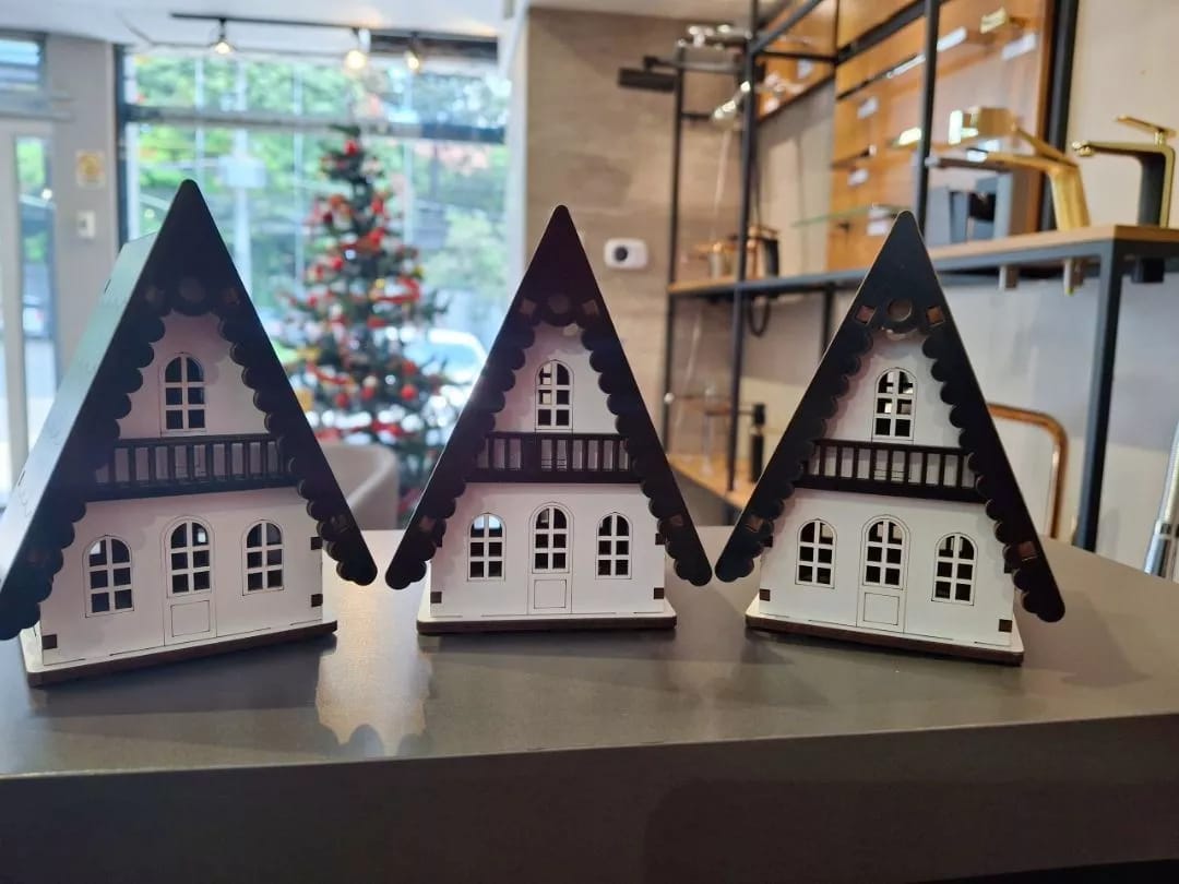 Customer photo review of Decoração de Natal Casinhas Decorativas 3 Peças