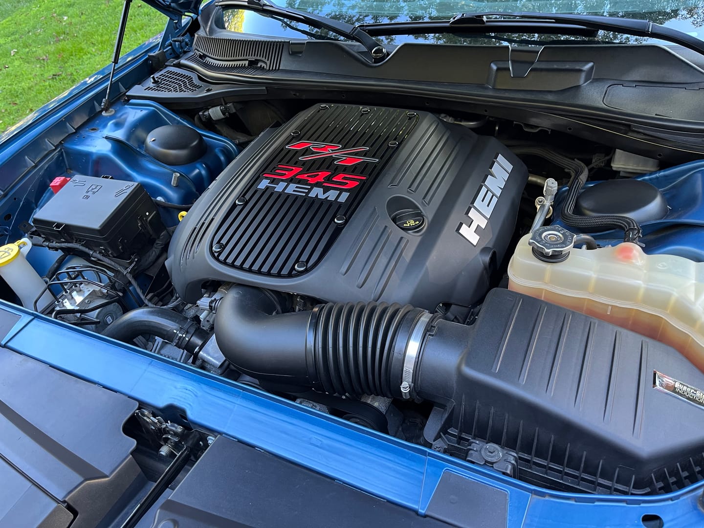 Customer photo review of R/T 345 HEMI Engine Cover Inlay