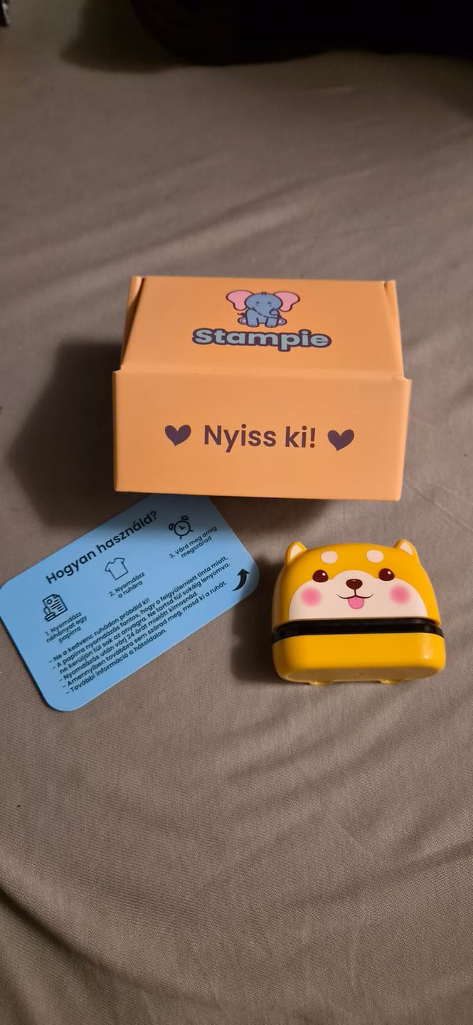 Customer photo review of Stampie - Egyedi Ruhajelölő Pecsét