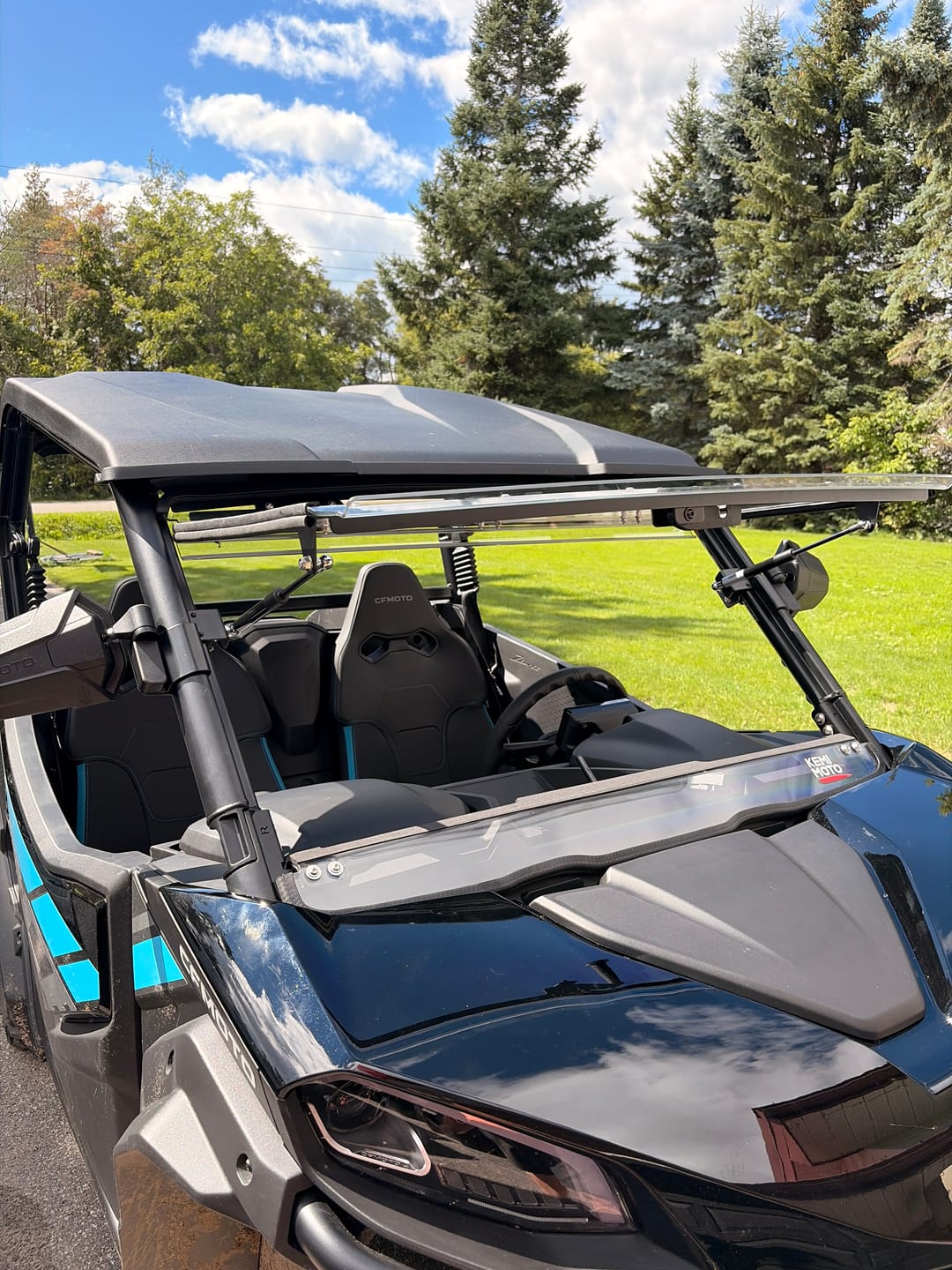 Customer photo review of 3-in-1 Flip Windshield for 2023+ CFMOTO ZForce 950 Sport | 800 Trail