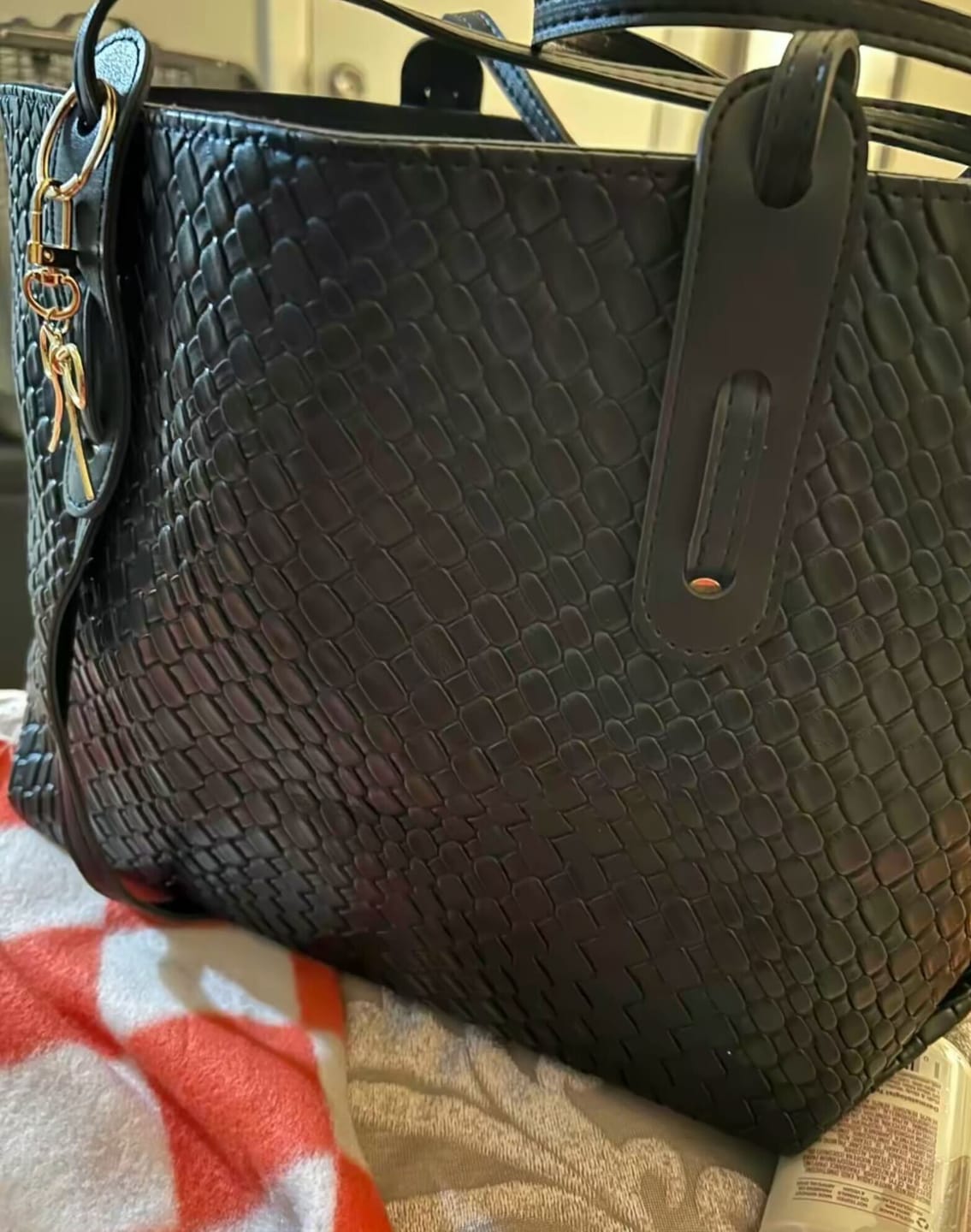 Customer photo review of Arden Weave Tote