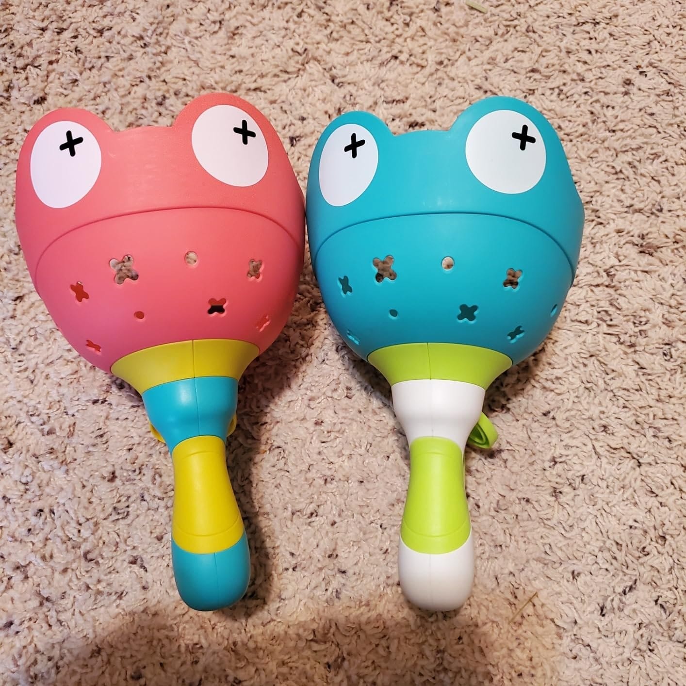 Customer photo review of Frosch Scheibenwerfer Kinderspielzeug | Fliegende Scheiben Outdoor Zugschnur UFO Starter