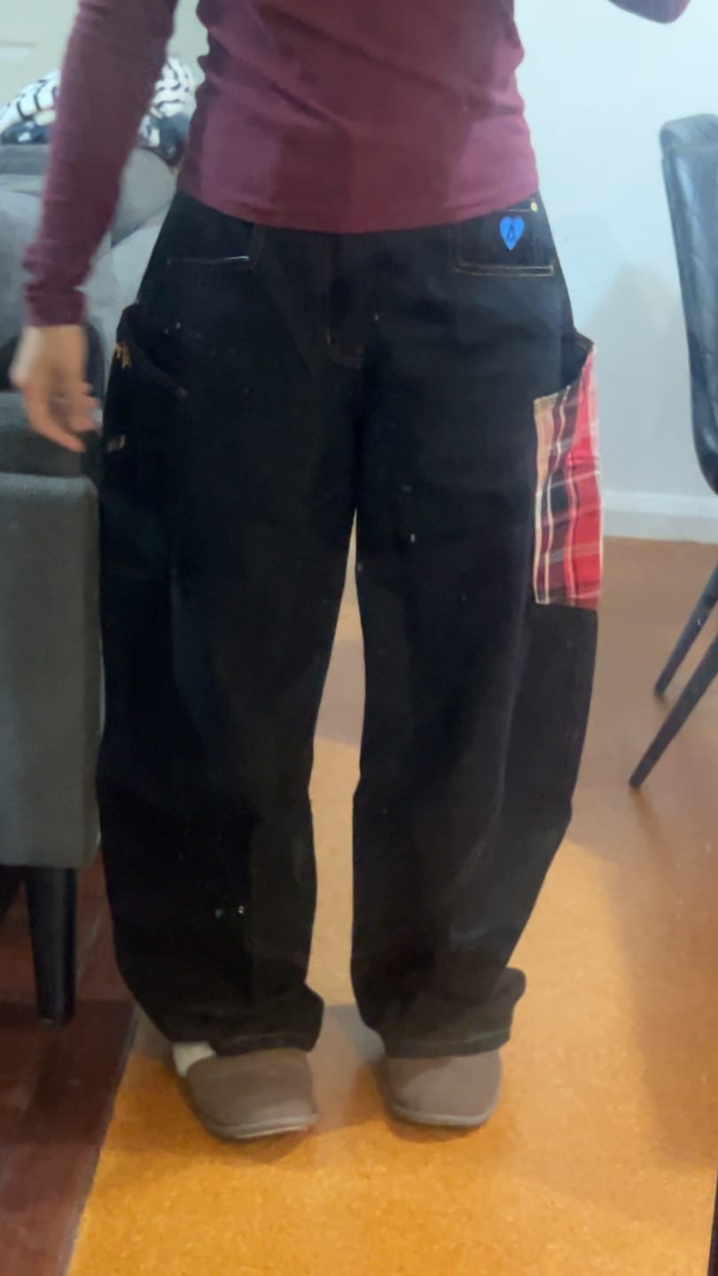 Customer photo review of Aelfric Eden BAGGY BARREL Jeans