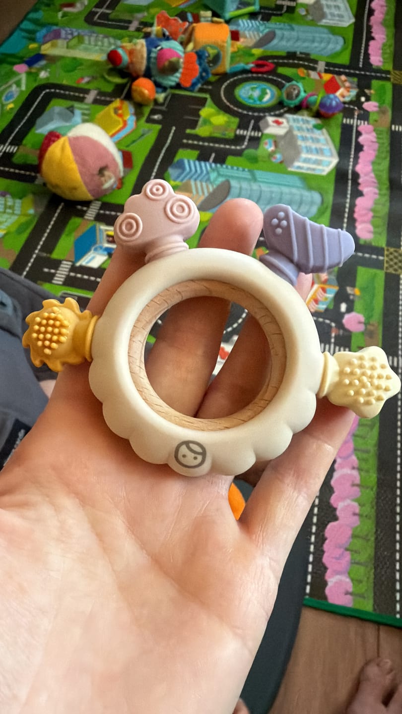 Customer photo review of Silikon Ahşap Diş Kaşıyıcı