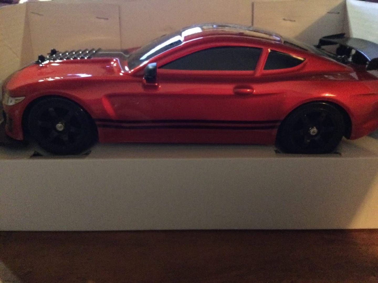 Customer photo review of RC Drift Auto mit Auspuff Ferngesteuertes Auto | 1:16 Maßstab Raucheffekt Wiederaufladbar Kinder