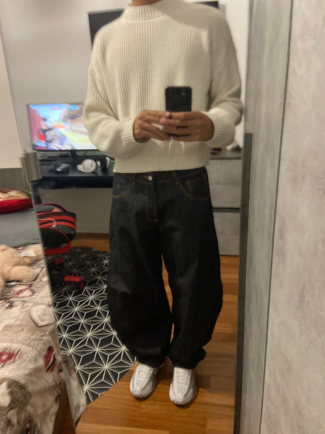 Customer photo review of Balloon Pants Raw Denim Blue