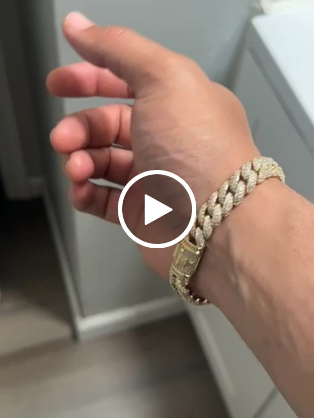 Customer video review of 8mm Iced Cuban Link Bracelet - Gold