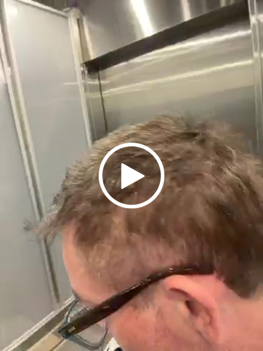 Customer video review of Instant Dye Shampoo