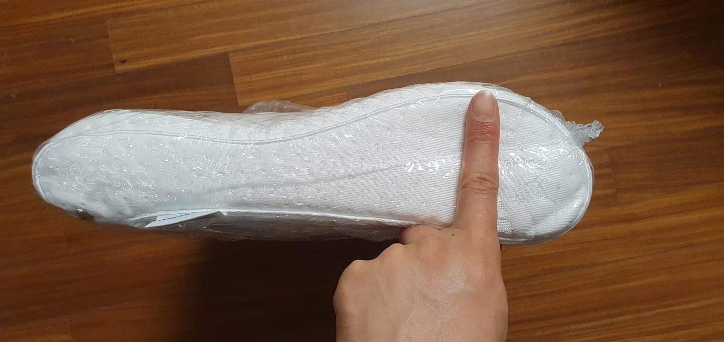 Customer photo review of Ergonomisches Nackenstützkissen ErgoCloud
